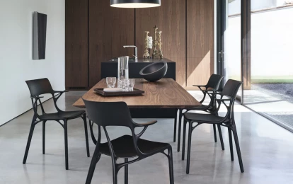 Kartell 凯特尔