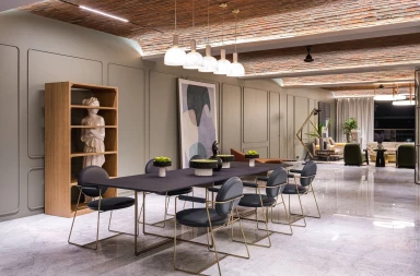 Polyphonic Apartment meshes modern with vintage in a home concept that doubles as furniture showcase Polyphonic公寓网格现代与葡萄酒在家庭概念中加倍作为家具展示