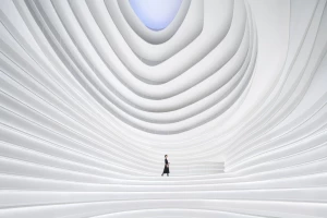 Immersive Golong Wormhole visually represents the transformative nature of a beauty and wellness brand Immersive Golong Wormhole visually represents the transformative nature of a beauty and wellness brand