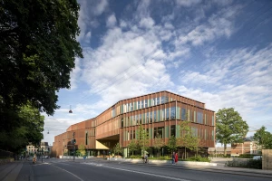 Carlsberg Office by C.F. Møller Architects adapts a modern office building with sensitivity to its historic, urban, and scenic surroundings C.F. Carlsberg办公室MøllerArchitects适应了一栋现代办公楼,对其历史,城市和风景秀丽的环境具有敏感性