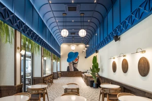 MATISSE patisserie by NOMMA STUDIO celebrates the energy and simplicity of the famous painter’s work MATISSE patisserie by NOMMA STUDIO celebrates the energy and simplicity of the famous painter’s work